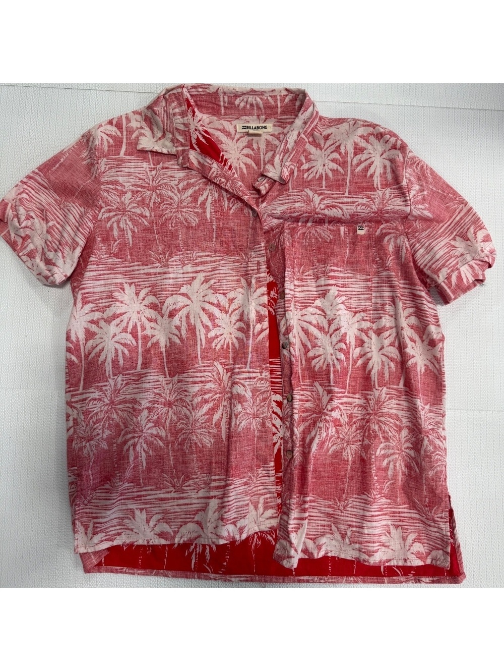 Billabong Red and White Palm Tree Print Short Sleeve Shirt Size S